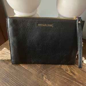 Michael Kors black clutch wristlet